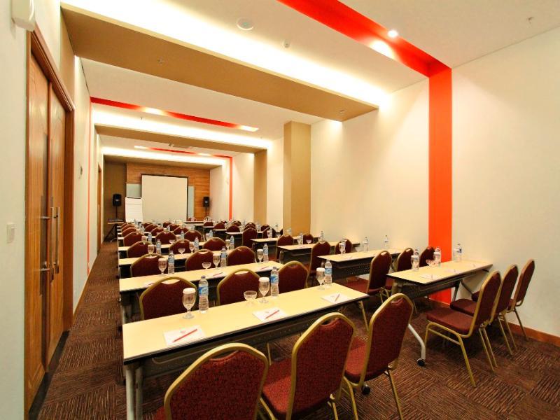 Fox Lite Hotel Metro Indah - בנדונג מראה חיצוני תמונה