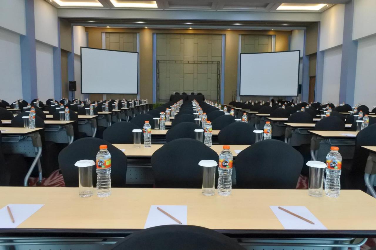 Fox Lite Hotel Metro Indah - בנדונג מראה חיצוני תמונה